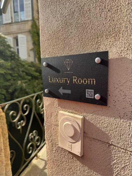 Luxury Room - Havre De Paix Avec Jacuzzi Prive Bar-le-Duc Buitenkant foto